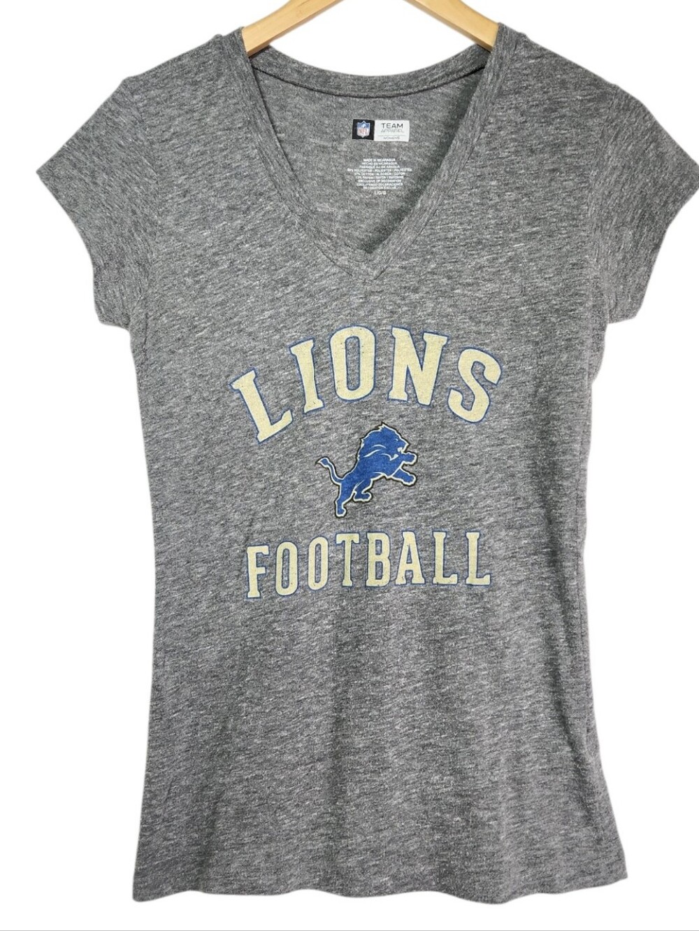 Detroit Lions NFL Team Apparel Gray V-Neck Graphic Football Tee Women's Large